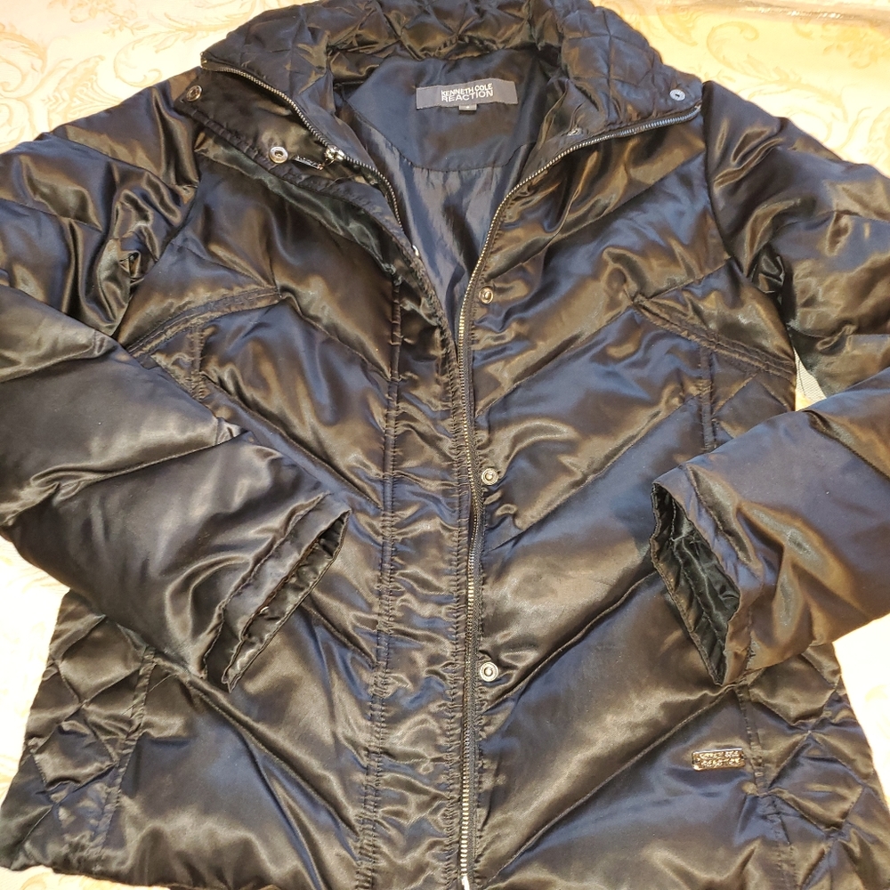 KENNETH COLE BLACK DOWN PUFFER JACKET